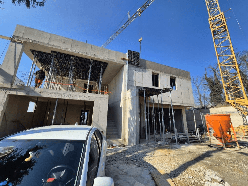 Stambena građevina 2, Zagreb