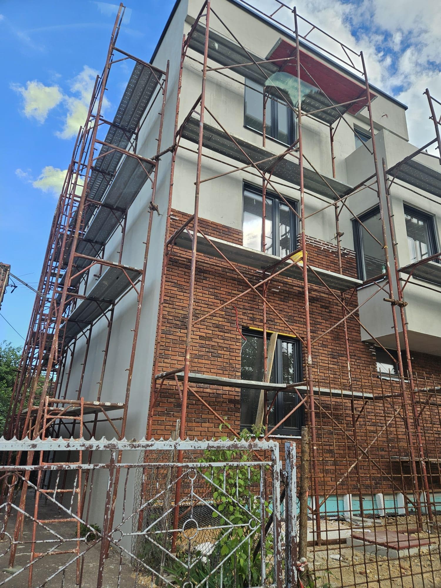 Stambena građevina 3, Zagreb